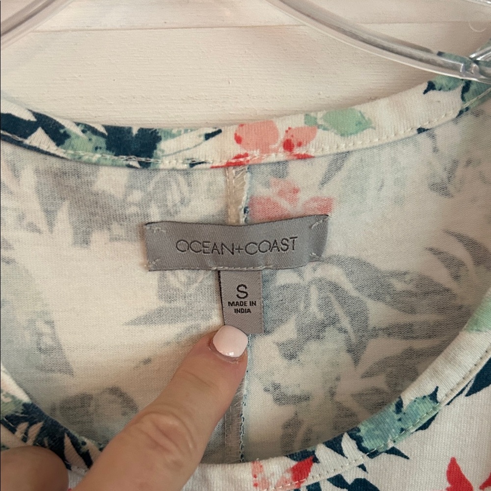 Tropical Floral Midi Dress - Picture 2 of 3